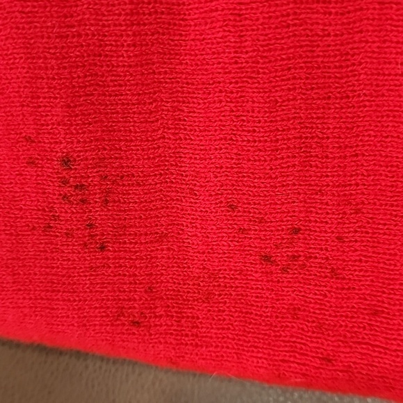 St. Andrews Scottish Red and Blue Pom-Pom Beanie - Picture 4 of 5